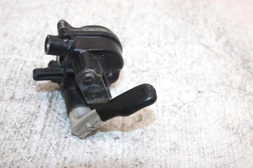 2002 Honda Foreman Rubicon Oem Throttle Lever Case 53143-HM7-305 AH36