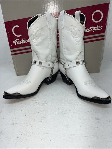 New Women’s White Capezio Cowboy Boots. L607 6 M. 20-135