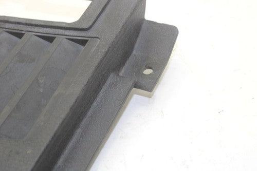88 Yamaha Exciter EX570M OEM Right Louver 8X9-77132-00-00 SY50