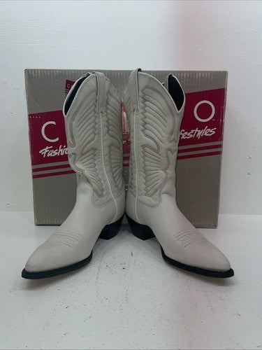 New Women’s White Capezio Cowboy Boots. L 287 8.5 8 1/2 M. 16-116