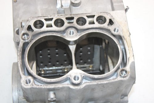 2006 Polaris Ranger Xp 700 Oem Crankcase 2202864 XP3