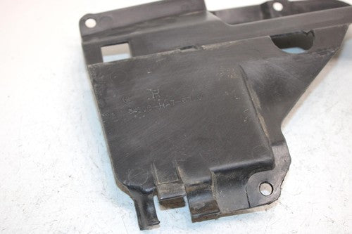 1987 Honda Fourtrax 350 A Oem Right Inner Fender 84600-HA7-670 AH39