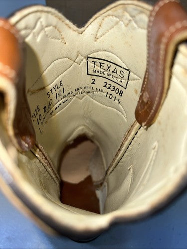 New Children’s Brown Texas Brand Cowboy Boots. 10 D. 24-46