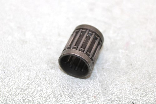 2001 Yamaha  Raptor 660r OemMiddle Starter Idler Gear Bearing93310-217R7-00 AY33