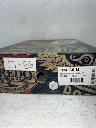 New Women’s Brown Laredo Cowboy Boots. 3134 7.5 7 1/2 M. 17-86