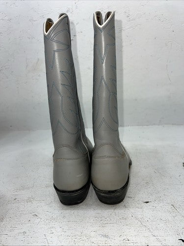 New Women’s Grey Nocona Cowboy Boots. L 88 7.5 7 1/2 A. 17-89