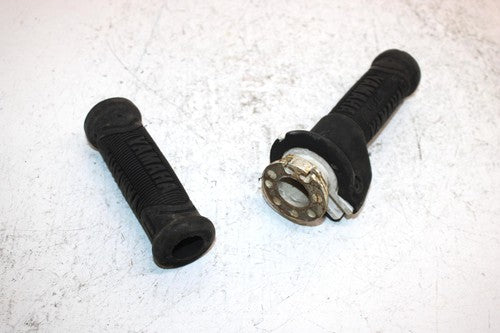 1998 Yamaha Waverunner Gp800 Oem Handlebar Grip Set GP7-U157A-00-00 JY9