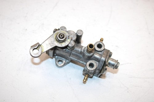 92 Polaris Lite Gt Oem Oil Pump 3084255 SP149