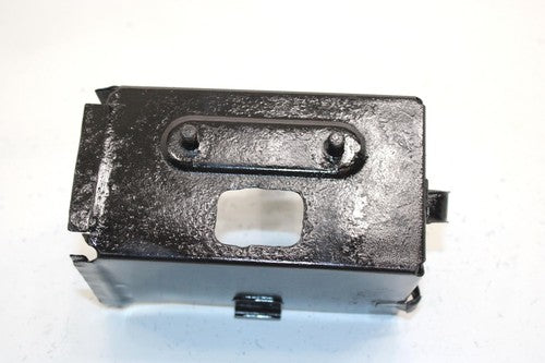 86 Honda Fourtrax  Trx125 A Oem Battery Box 50325-VM6-010 AH7