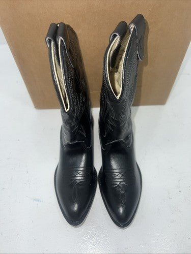 New Children’s Black Bronco Cowboy Boots. 6 D. 24-11