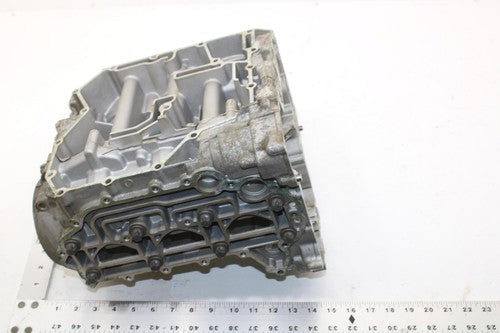 2017 Ski-doo Grand Touring 900 Oem Crankcase Assembly 420893133 SS65.5