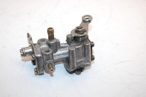 92 Polaris Lite Gt Oem Oil Pump 3084255 SP149