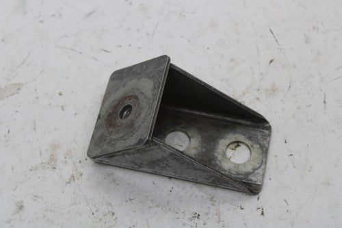 1994 Yamaha Vmax 600 St Oem Front Lower Engine Bracket 8AB-21417-00-00 SY73