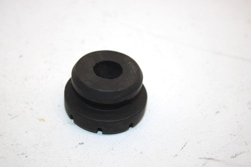 95 Polaris 300 4x4 Oem Seat Gromet Pair 5411042 5412507 AP39