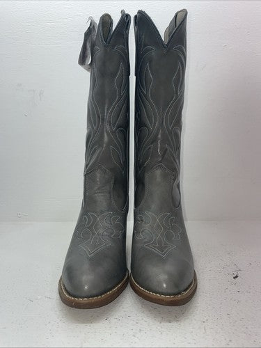 New Women’s Gray Capezio Cowboy Boots. L 342 8.5 8 1/2 M. 15-58