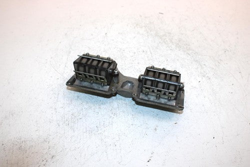 93 Yamaha Waverunner 650 Oem Lower Intake Manifold W/Reeds 6M6-13641-00-94 JY23