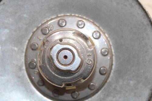 1979 Yamaha Enticer 340 Oem Secondary Clutch Assembly 8F3-17660-00-00 SY66