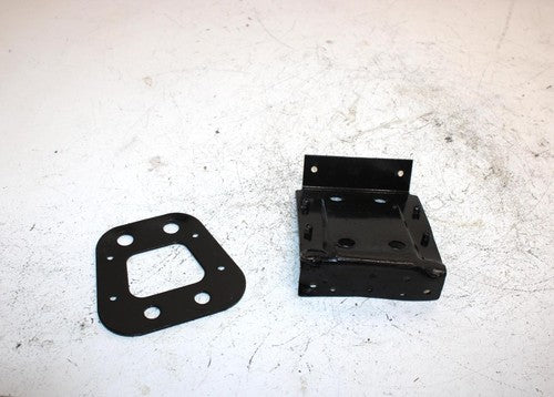 99 Polaris Indy 500 Oem Radius Rod Bracket Set 5222866-067 5211589-067 SP51
