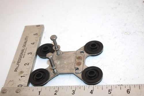 1990 Kawasaki 650 Ts Oem Fuel Pump Mount Bracket 11046-3795 JK10