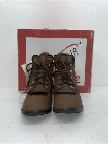 New Women’s Brown Laredo Cowboy Boots. 28 344 8 M. 16-48