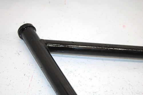 04 Polaris Atp 330 4x4 Oem Front Right A Arm 2202285-067 AP23
