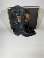 New Women’s Western Boots. Black Color Boot With Rhinestones. Size 8.5. 16-5
