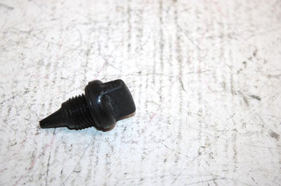 01 Polaris Sportsman 90 OEM Oil Fill Plug 0450153 AP61