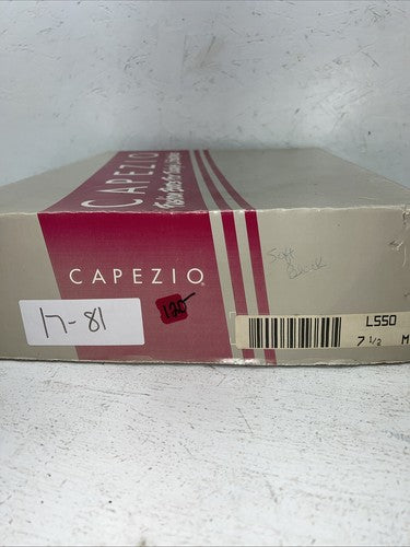 New Women’s Black Capezio Cowboy Boots. L 550 7.5 7 1/2 M. 17-81