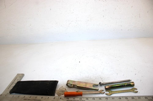 98 Polaris Sportsman 500 Oem Tool Kit AP53