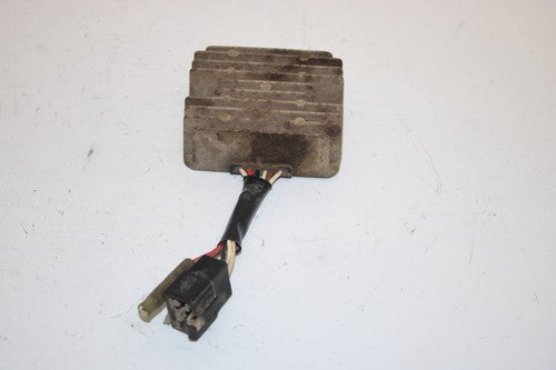 96 Yamaha  Timberwolf 250 2wd Oem Voltage Regulator 4GB-81960-00-00 AY45