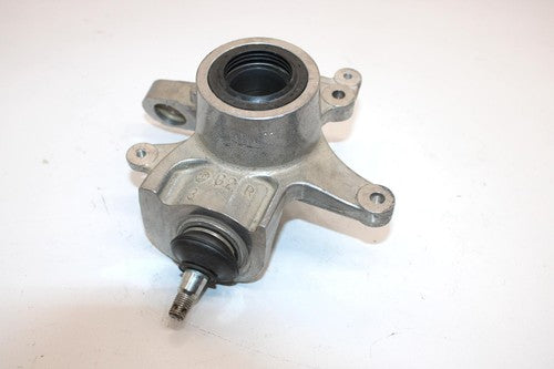 18 Suzuki King Quad 500 Oem Right Steering Knuckle 51231-31G20 AS9
