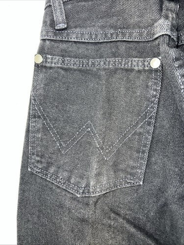 New Women’s Cowboy Cut Gray Wrangler Slim Fit Jeans. 1x36 G-2