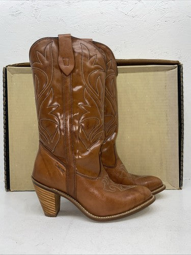 New Women’s Brown Capezio Cowboy Boots. L 344 8.5 8 1/2 M. 16-84