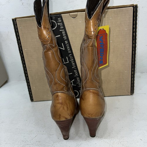 New Women’s Brown Capezio Cowboy Boots. L 394 7 M. 18-24