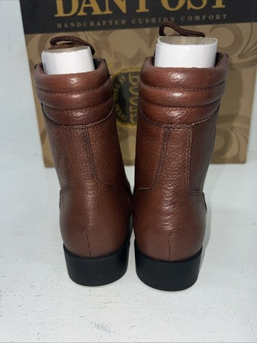 New Women’s Brown Lace Up Acme Cowboy Boots. 6 M. 20-122