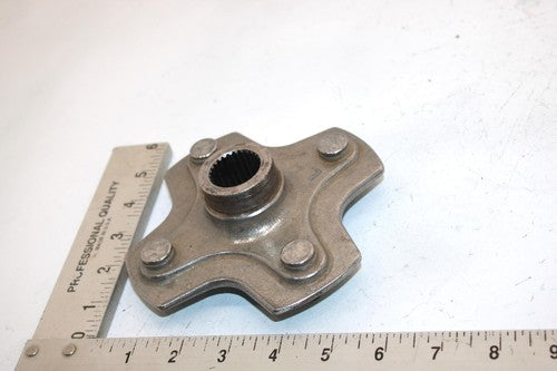 05 Polaris Phoenix 200 Oem Left Rear Wheel Hub 0452677 AP35