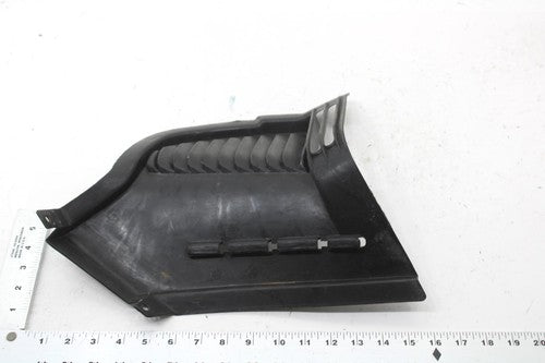 1987 Yamaha Srv Oem Left Louver 8K4-77131-00-00 SY131