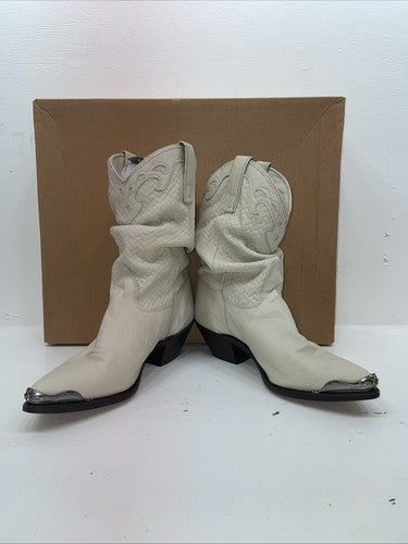 New Women’s Cream Capezio Cowboy Boots. L 467 8.5 8 1/2 M. 15-82