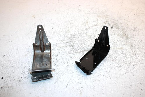 99 Polaris Indy 500 Oem Side Panel Bracket Set 5240995 5240994-067 SP51