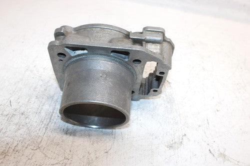 2019 Can-am Outlander 570 Oem 84mm Bore Cylinder 420413092 AB9