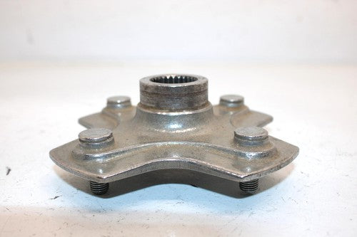 05 Polaris Phoenix 200 Oem Left Rear Wheel Hub 0452677 AP35