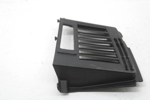 1992 Yamaha Exciter Ii Le Oem Right Louver 8X9-77132-00-00 SY68