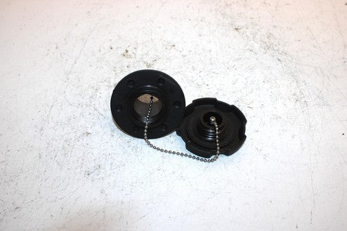 1997 Yamaha 1100 Triple Waveventure Oem Oil Filler GJ3-U778D-00-00 JY24