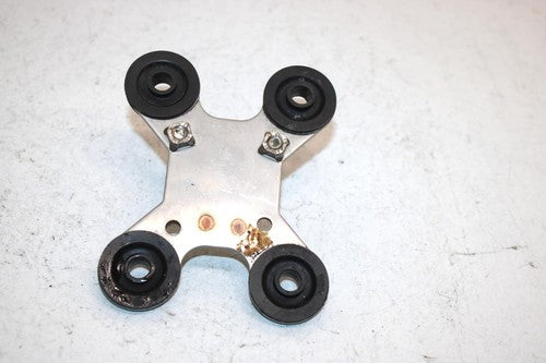 1990 Kawasaki 650 Ts Oem Fuel Pump Mount Bracket 11046-3795 JK10