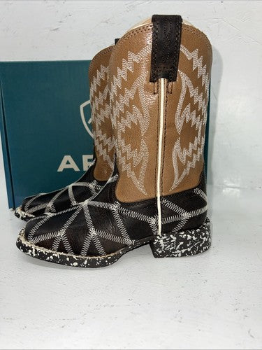New Children’s Ariat Phantom Tycoon Cowboy Boots. 10 M 24-43