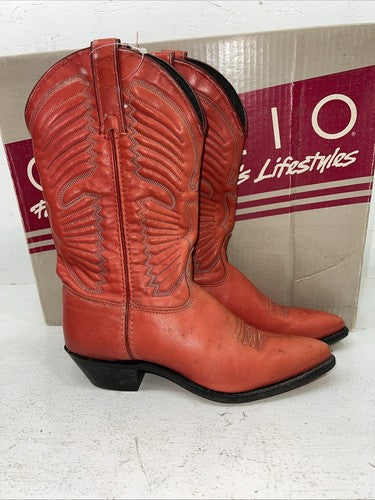 New Women’s Red Capezio Cowboy Boots. L 262 7 M. 18-78