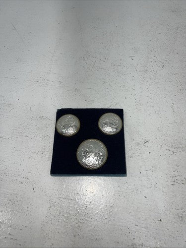 New Women’s Montana Silversmiths Silver Gold Button Cover And Earrings. A-70