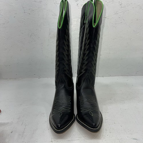 New Women’s Black Kenny Rodger’s Cowboy Boots. 40314 6 M. 20-74
