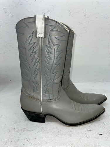 New Women’s Grey Nocona Cowboy Boots. L 88 7.5 7 1/2 A. 17-89
