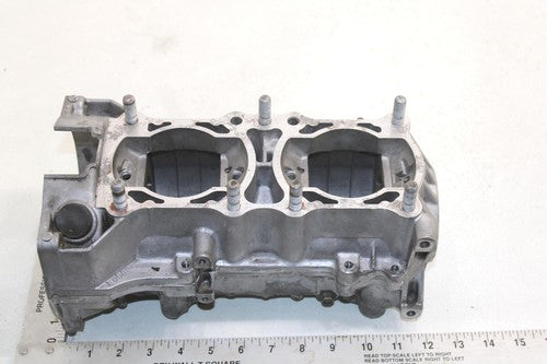 97 Polaris Indy 500 Oem Engine Block Crankcase 3085199 SP185
